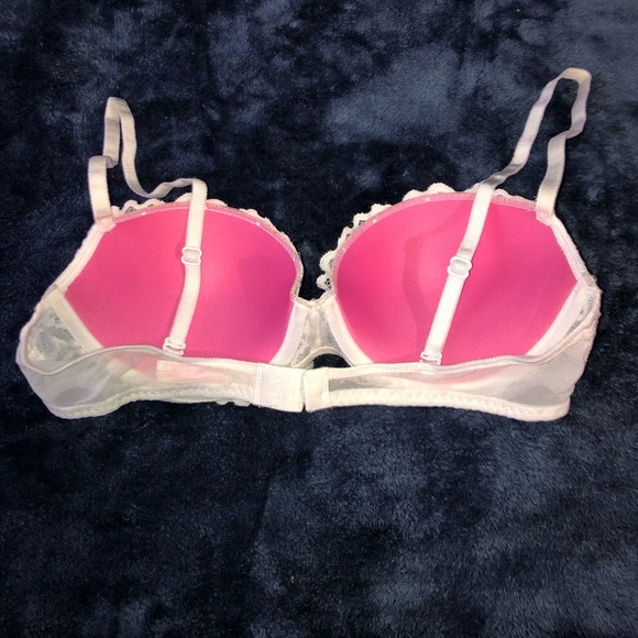 Bra - Picture 3 of 3